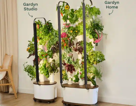 The fully re-engineered Gardyn Home 3.0 takes the food revolution one step further: growing produce at home and hassle-free.