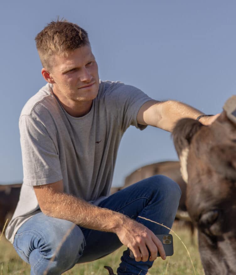 Halter, a technology company specializing in virtual fencing and cattle management, has raised $100 million in a Series D funding round, resulting in a company valuation of $1 billion.