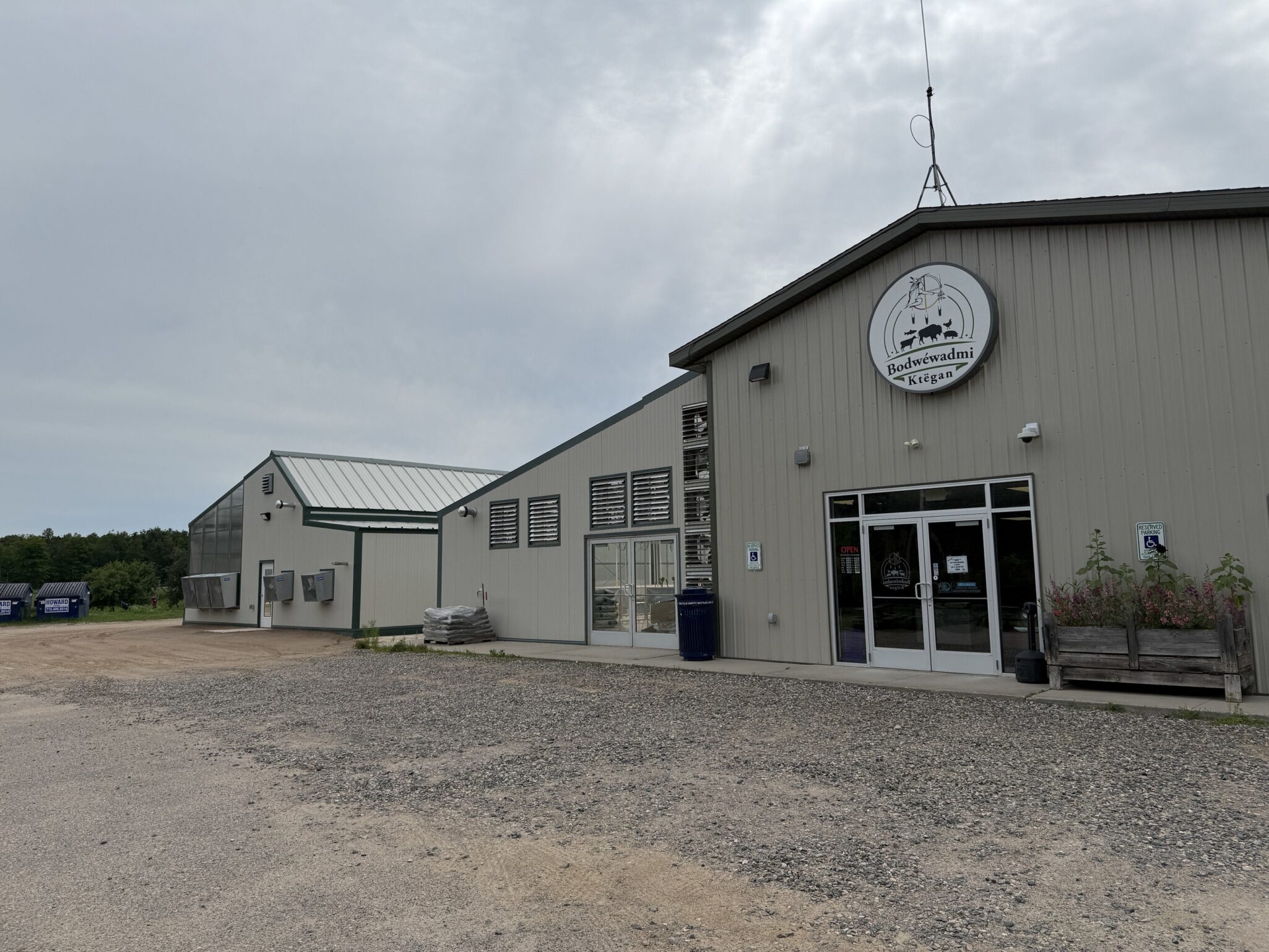 Ceres Greenhouse Solutions has completed a second aquaponic greenhouse for the Forest County Potawatomi (FCP) tribe in Crandon, Wisconsin.
