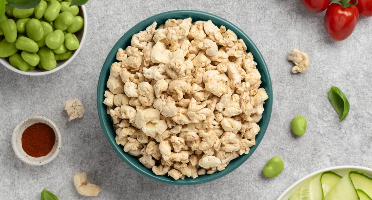 Happy Plant Protein, a Finnish food technology company, will license its patented dry extrusion technology to a new production facility in Latvia, operated by local agricultural firm Agrofirma Lobe SIA.