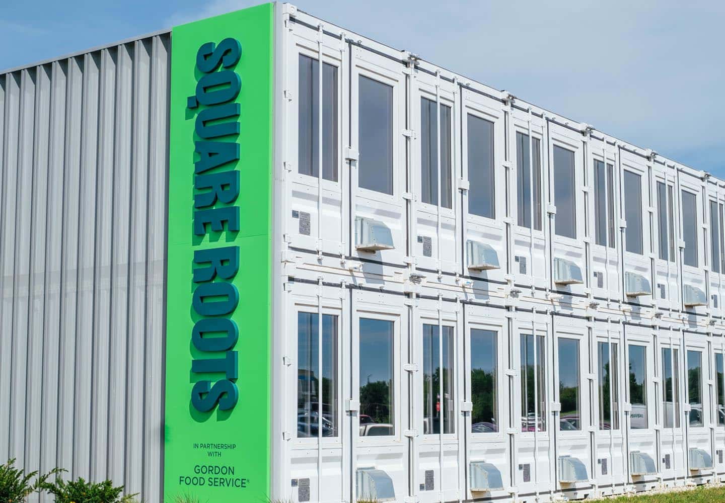 Square Roots logo