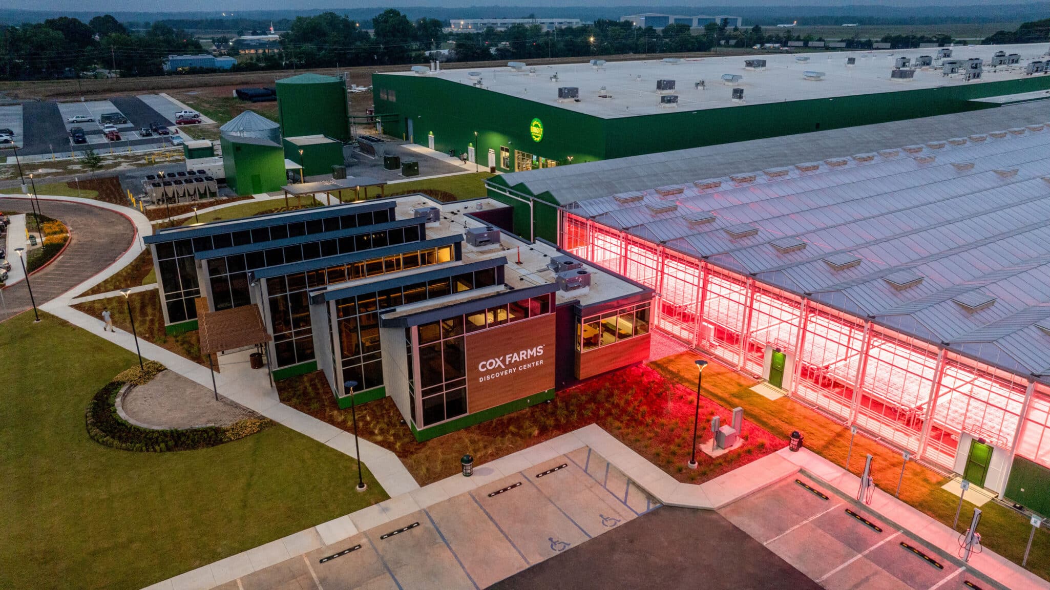 BrightFarms, an indoor farming company under Cox Farms, marked the official opening of its newest greenhouse in Macon, Georgia.