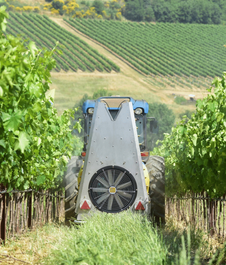 Fieldin and ARAG have partnered to deliver advanced spraying solutions designed specifically for growers of permanent crops.