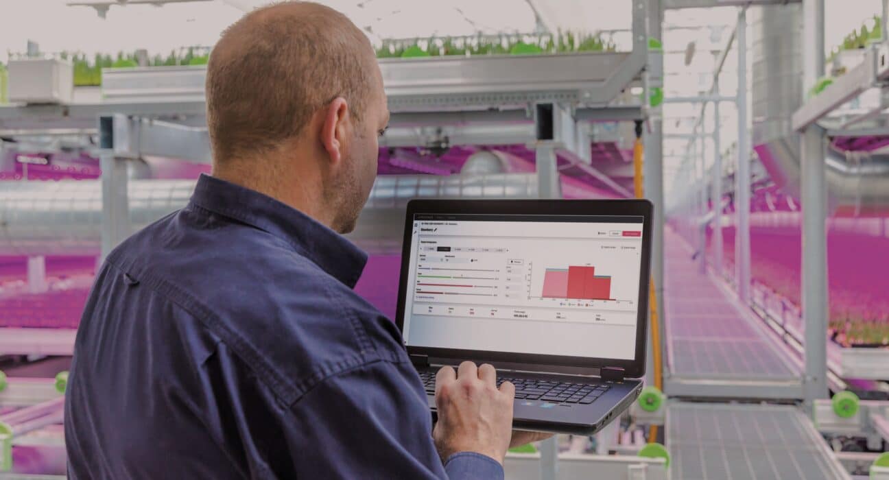 Signify introduces the upgraded Philips GrowWise control, enabling remote, multi-site lighting management for greenhouse operations.