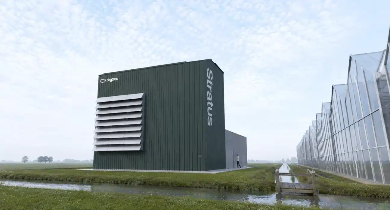 Skytree's commercial Stratus system will capture 7,200 tonnes of atmospheric CO₂ per year to supply 10 greenhouses across 80 hectares in the Netherlands.