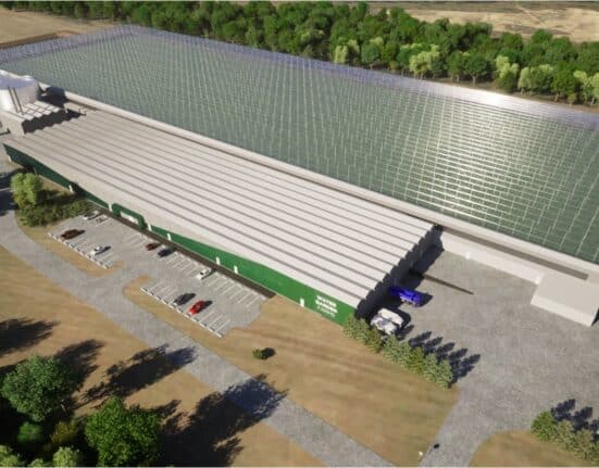 Strategic Collaboration: Water Garden Farms, Siemens, and CEAd aim to integrate cutting-edge digital technologies into indoor agriculture.