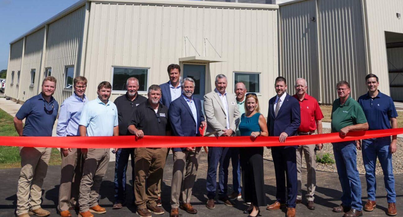 Wayne-Sanderson Farms marked the grand opening of a new, state-of-the-art feed mill in Danville, Arkansas, on Wednesday.