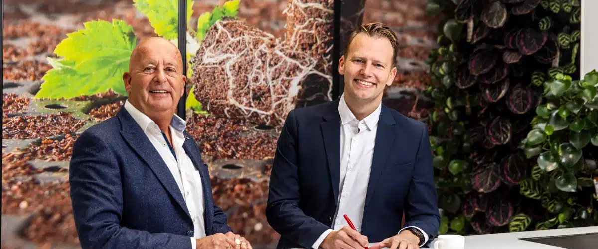 Stephan van Santen is appointed to lead the Van Der Knaap Group's Rooting business unit, focusing on efficiency and sustainability.