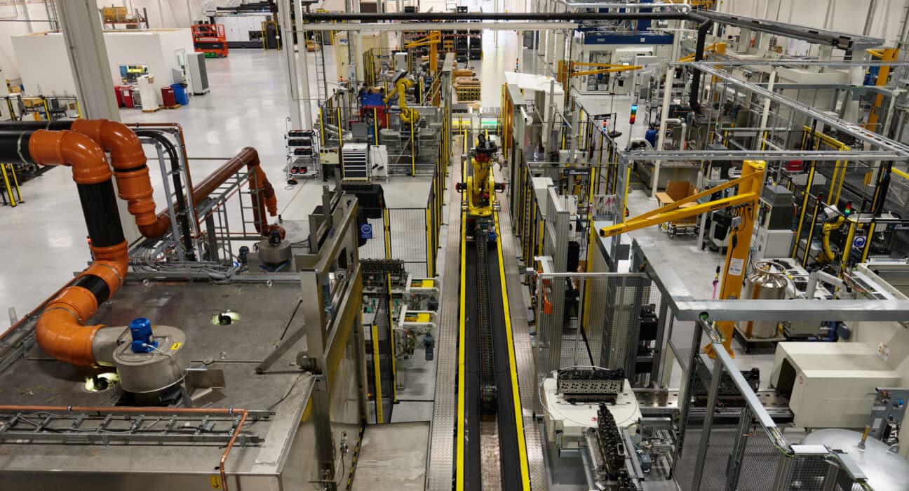 AGCO invests €54M in Finland’s Linnavuori plant, boosting engine production, remanufacturing, and sustainable power solutions.