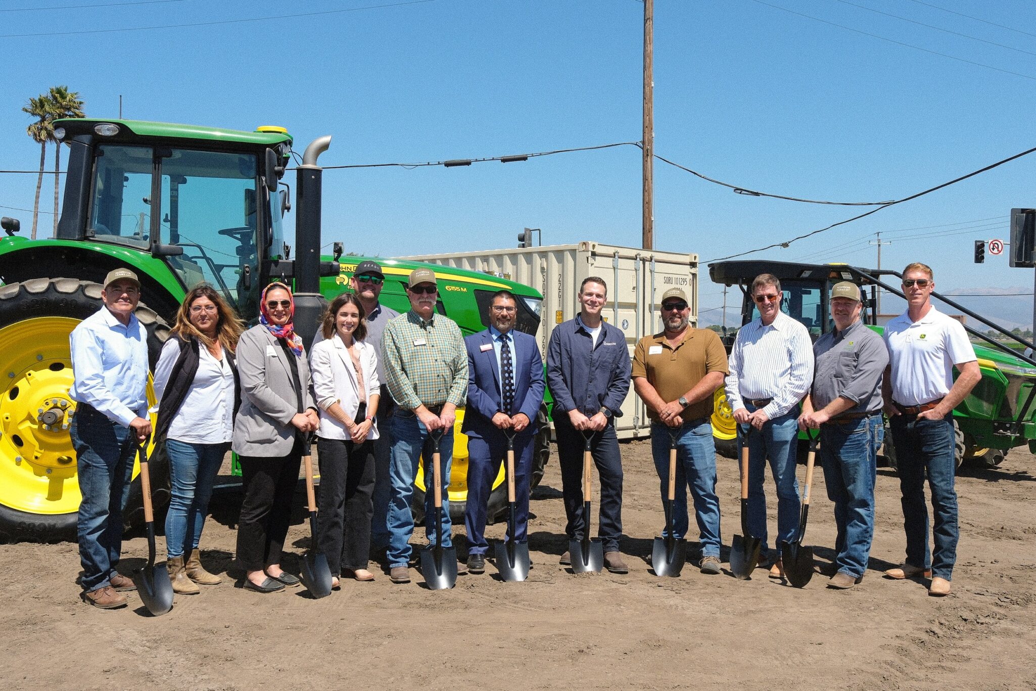 The Reservoir launched its first on-farm innovation hub in Salinas, California, with more than 200 stakeholders attending the ribbon-cutting.
