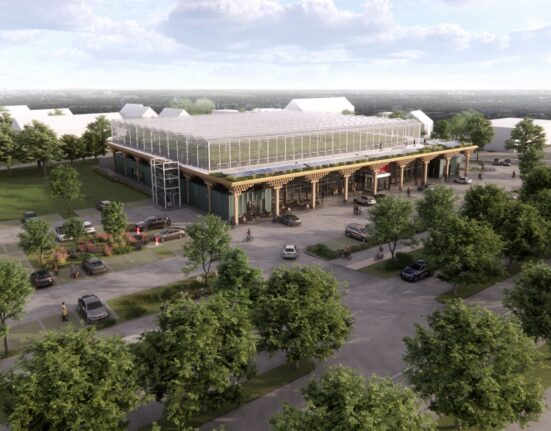REWE Green Farming In Berlin-Lankwitz, in collaboration with ECF Farmsystems, Celebrates topping-out ceremony with project stakeholders.