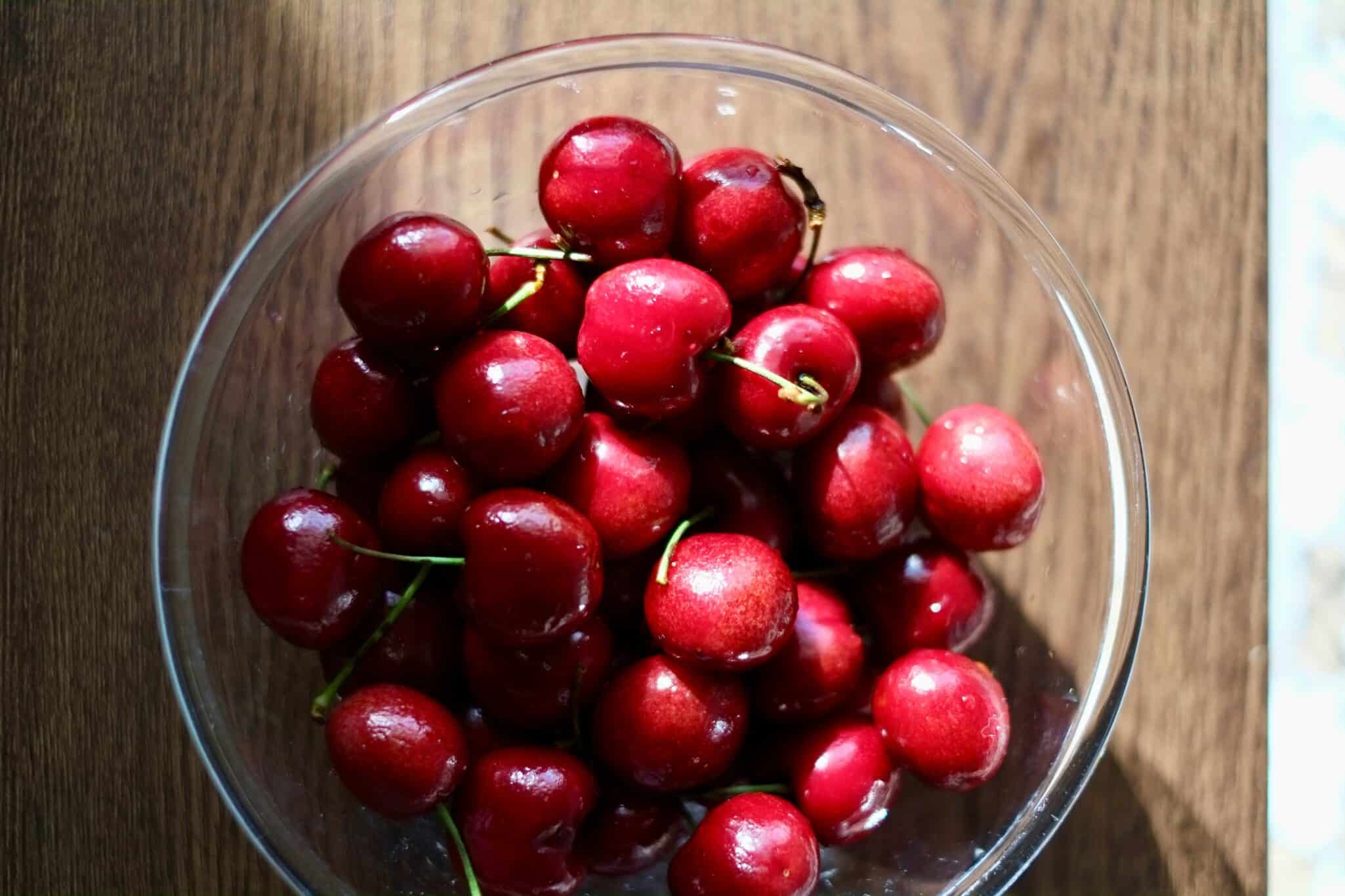 Sun World and Pairwise form a joint venture to develop a pitless cherry, combining breeding expertise with the Fulcrum® platform.