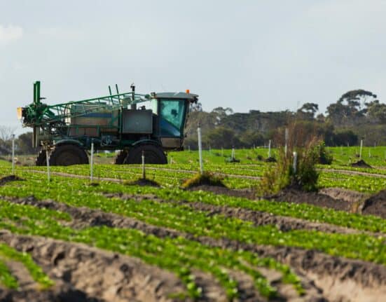 Sabanto expands into Australia with OneAg and Vantage NSW, offering retrofit autonomy kits that transform tractors into autonomous machines.