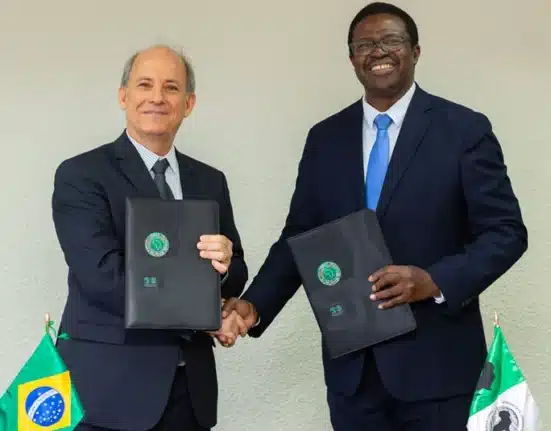 The African Development Bank Group and the Brazilian Cooperation Agency have signed a Memorandum of Understanding in Abidjan to expand strategic cooperation across food systems, job creation, climate resilience, health systems, and private sector development in Africa. The agreement was signed on 12 June by Martin Fregene, Officer in Charge of the Vice Presidency for Agriculture, Human and Social Development, on behalf of the Bank Group, and by Paulo de Souza Amado, Chargé d'Affaires of the Embassy of Brazil in Côte d'Ivoire, on behalf of the Brazilian Cooperation Agency.