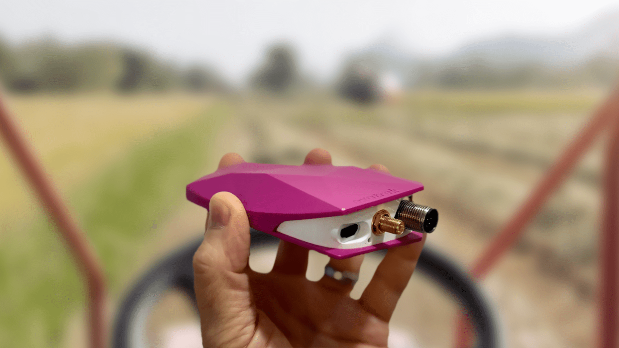 BASF introduced xarvio CONNECT 2.0, a portable USB device with a built-in SIM card, to move application maps from xarvio FIELD MANAGER to machinery terminals in North America.