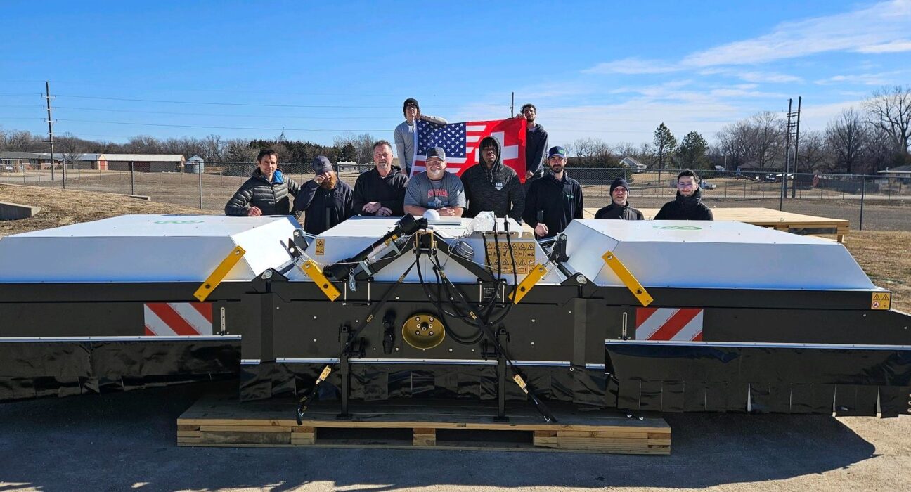 Ecorobotix will assemble its ARA Ultra-High Precision Sprayer in Lyons, Kansas, marking its first U.S. manufacturing presence