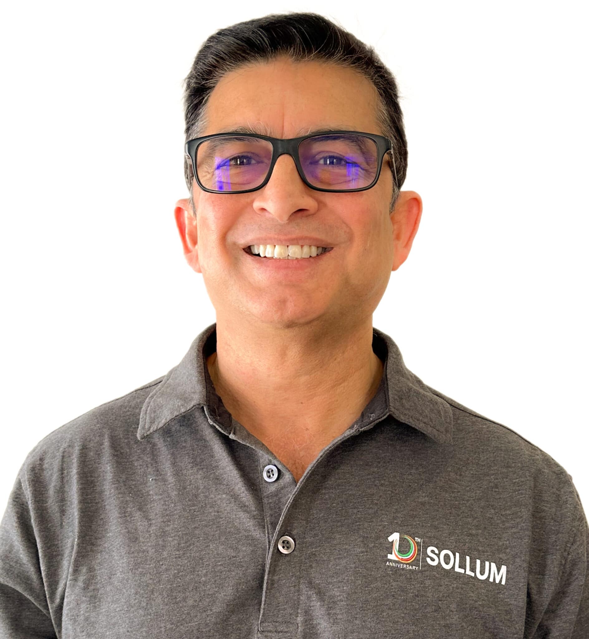 Abhay Thosar combines 25 years of experience in plant physiology and greenhouse practices to transform growing strategies.