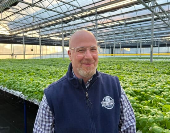 Explore Jim Kras's vision for Edible Garden: from produce to plant-based innovations and sustainable packaging solutions.