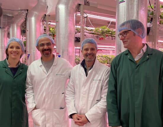 The EMQ+ consortium, a DEFRA-funded research project delivered through Innovate UK, has added InnoPhyte Consulting and Flex Farming to expand its capabilities in strawberry propagation within Total Controlled Environment Agriculture (TCEA).