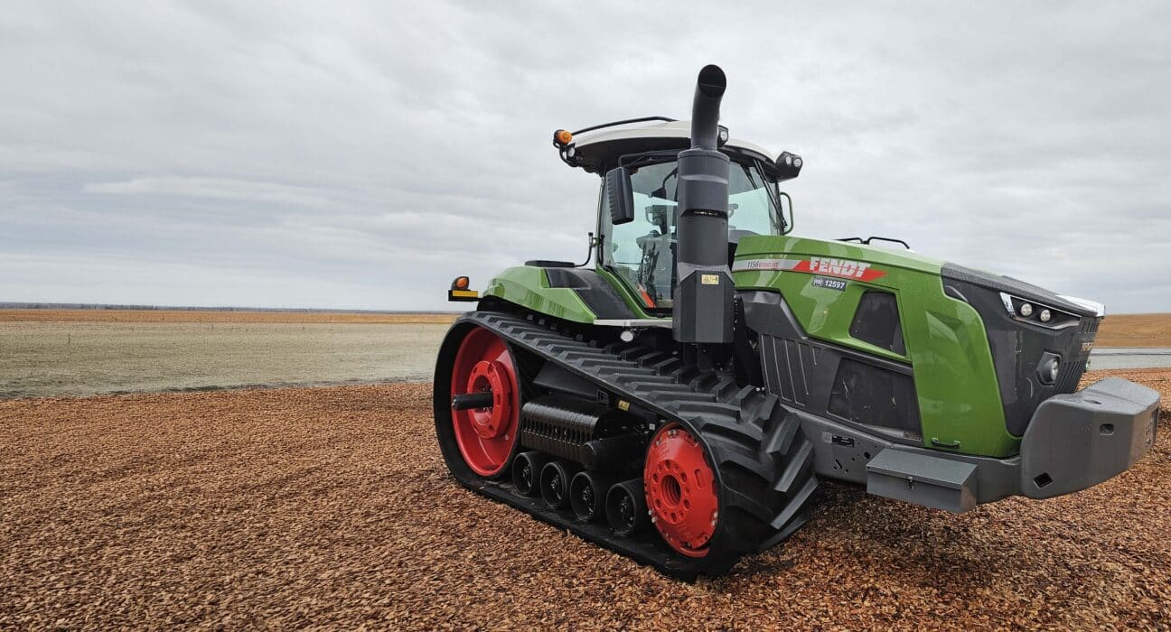 Trackman, a manufacturer of high-performance rubber tracks for commercial applications, has introduced new HP Plus tracks for the Fendt 900 and 1100 Vario MT (Multi-Track) series tractors. The company describes the HP Plus track as the next evolution of its existing track technology, engineered to deliver improved ride quality, durability, and field performance for agricultural equipment operators.