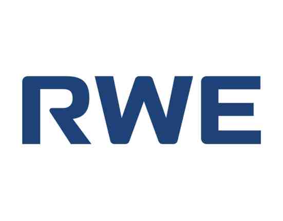 RWE and Google signed a 15-year power purchase agreement for the full output of RWE's 155 MW Crooked Creek Solar project in Oklahoma.  It is RWE's first solar project in Oklahoma, with onsite construction due to start later this year and commercial operation expected in 2028. The project will help power Google's operations in the Southwest Power Pool market. Crooked Creek is expected to create up to 250 jobs at peak construction and generate an estimated $24.3 million in local economic activity. The company operates roughly 13 GW of power projects across 27 US states.